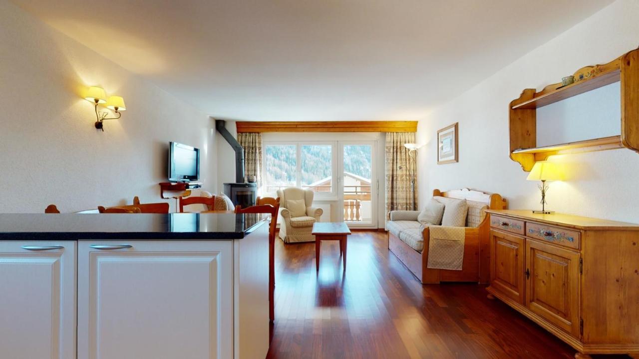 Gonenstein Residence In Leukerbad, Entire Apartment/Studio With Balcony المظهر الخارجي الصورة